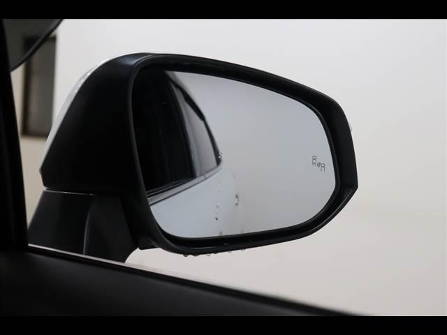 Toyota HARRIER HYBRID 2023