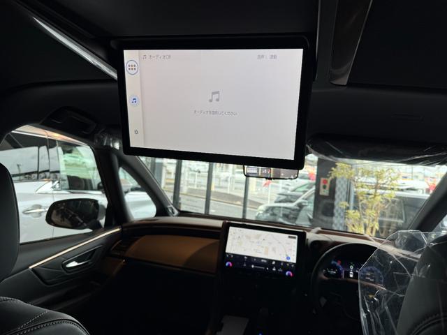 Toyota VELLFIRE HYBRID 2025