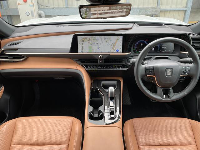 Toyota CROWN SPORT 2024