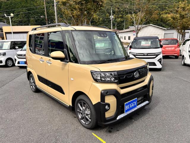 Daihatsu TANTO 2025