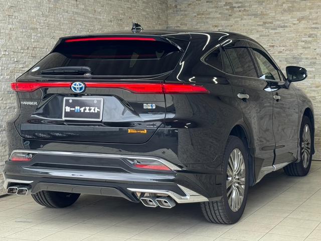 Toyota HARRIER HYBRID 2022