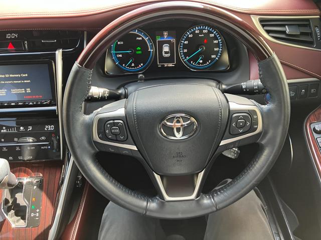 Toyota HARRIER HYBRID 2016