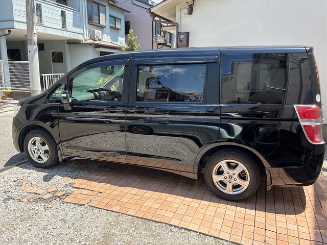 Honda STEPWAGON 2011