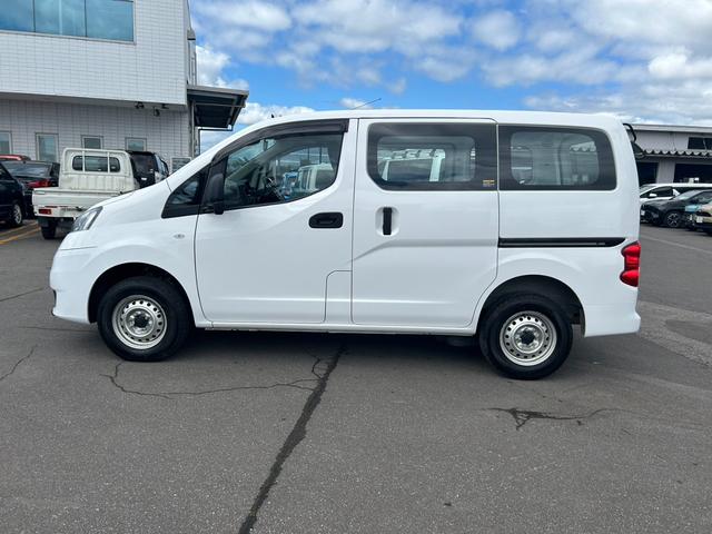 Nissan NV200 VANETTE VAN 2020