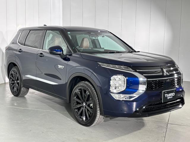 Mitsubishi OUTLANDER PHEV 2025