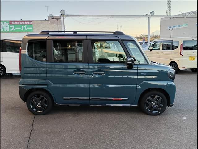 Suzuki SPACIA GEAR 2024