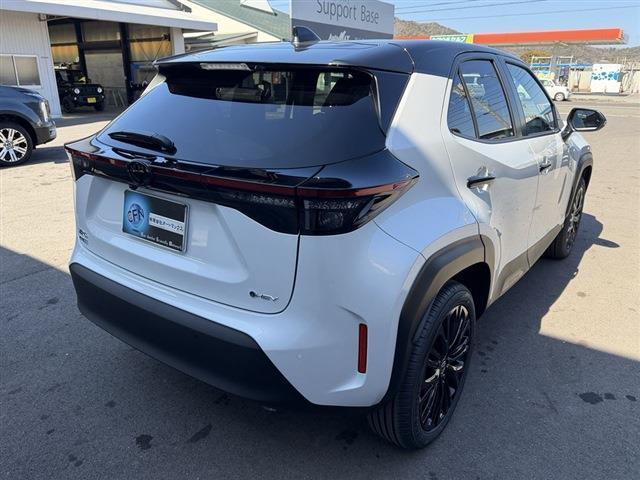 Toyota YARIS CROSS 2026