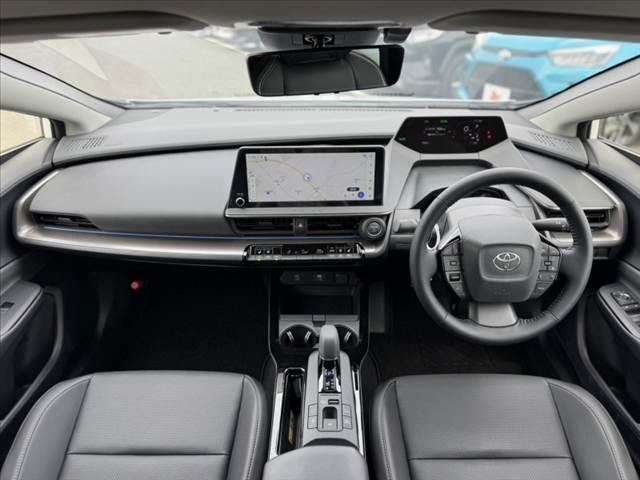 Toyota PRIUS 2025