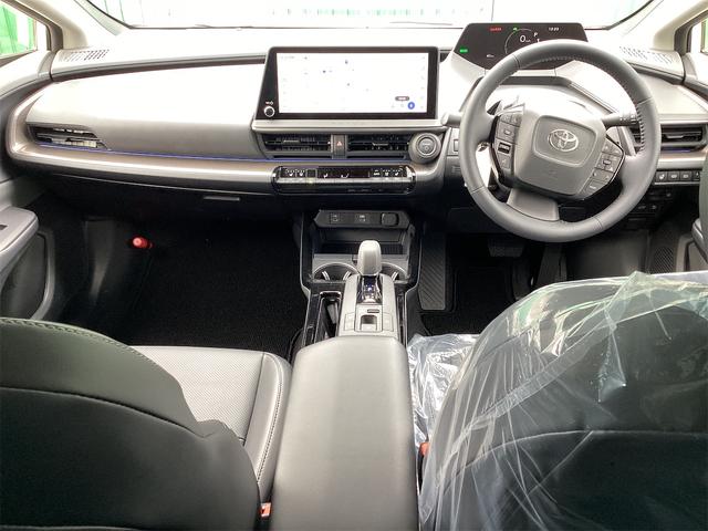 Toyota PRIUS 2025