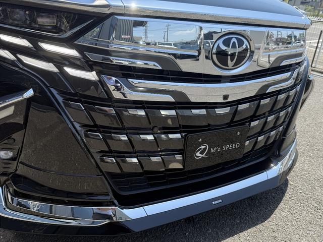 Toyota ALPHARD 2024