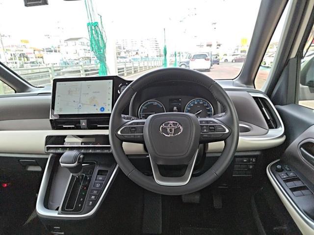 Toyota NOAH 2023