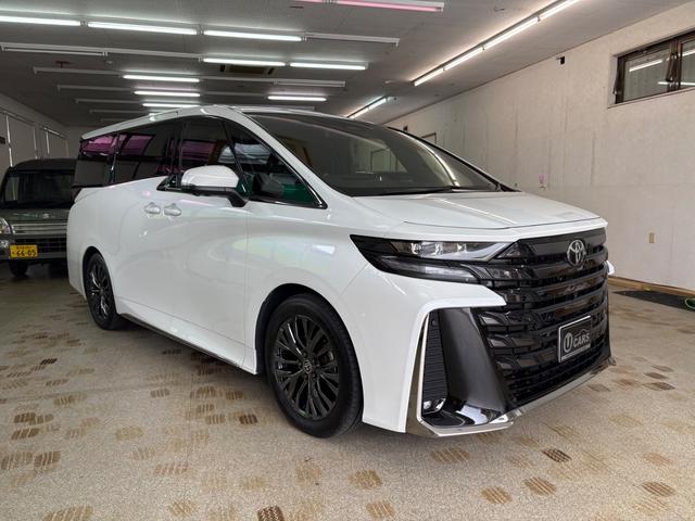 Toyota VELLFIRE HYBRID 2025