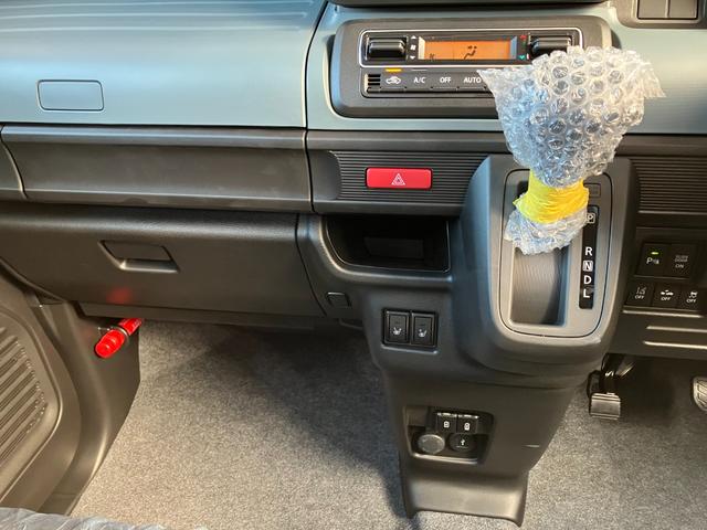 Suzuki SPACIA BASE 2024