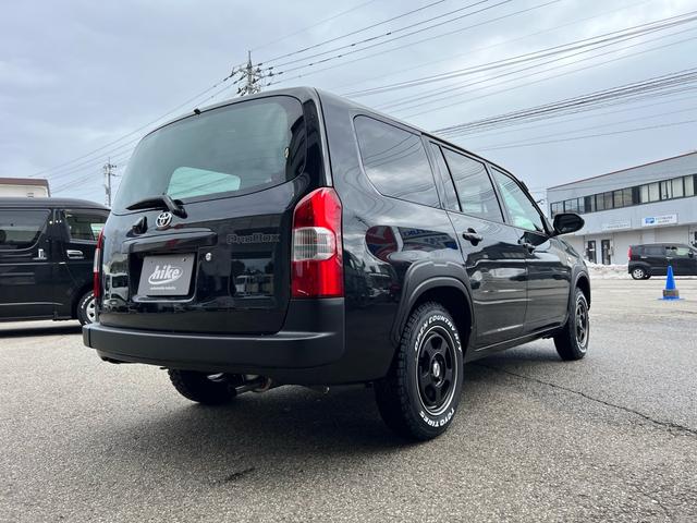 Toyota PROBOX 2024