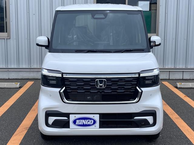 Honda N-BOX CUSTOM 2024
