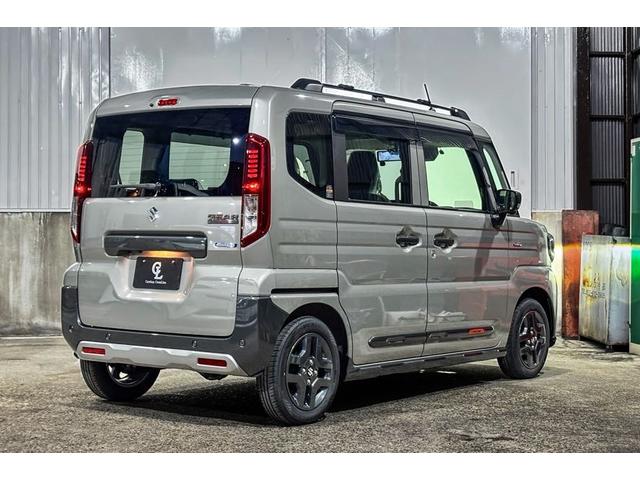 Suzuki SPACIA GEAR 2025