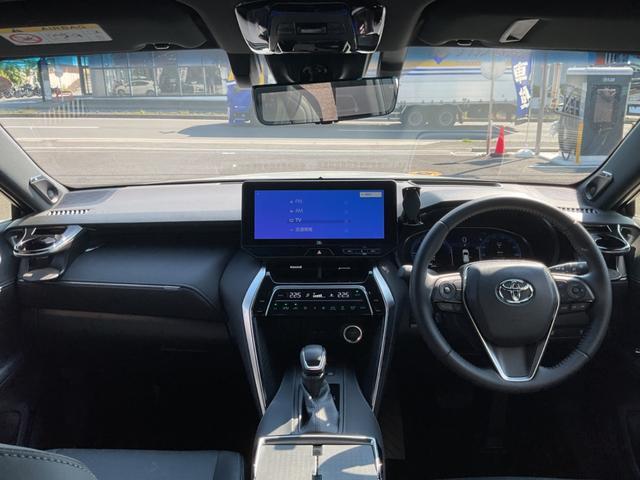 Toyota HARRIER HYBRID 2023
