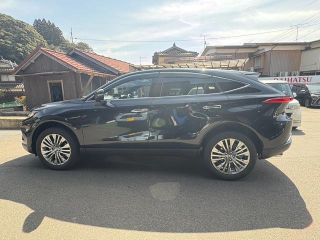 Toyota HARRIER HYBRID 2026