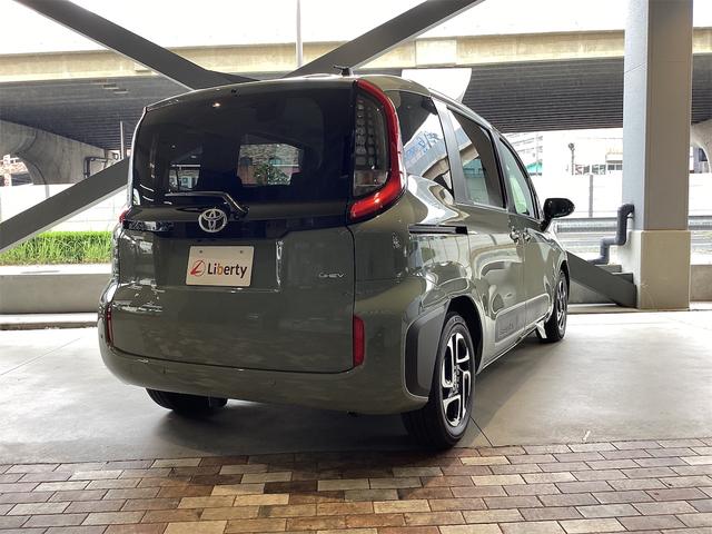 Toyota SIENTA 2025