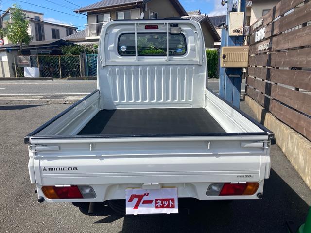 Mitsubishi MINICAB TRUCK 2011