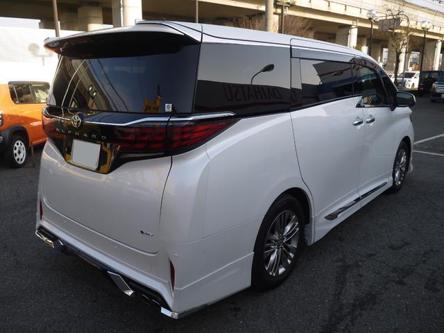 Toyota ALPHARD HYBRID 2024