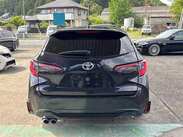 Toyota COROLLA TOURING 2022
