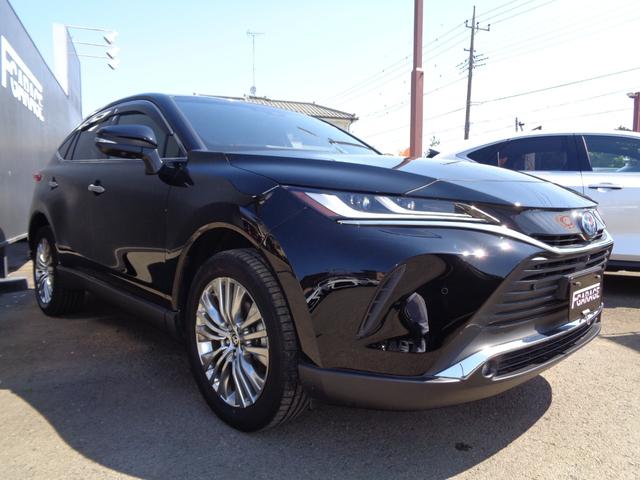 Toyota HARRIER HYBRID 2023
