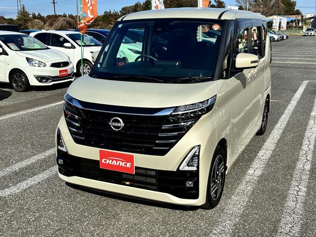 Nissan ROOX 2025