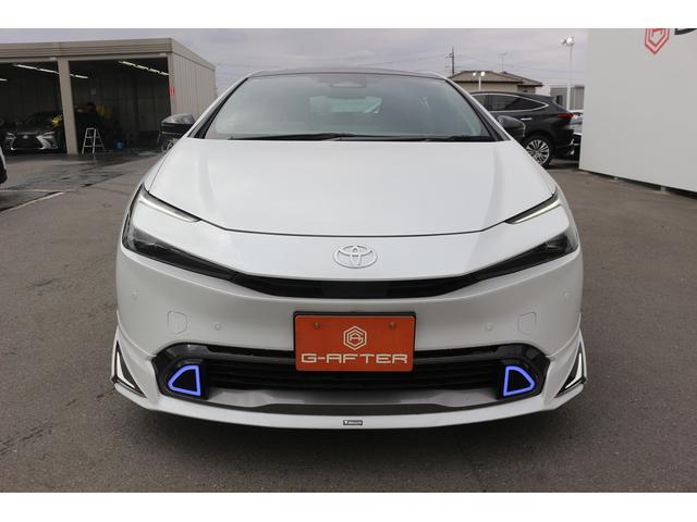 Toyota PRIUS 2024