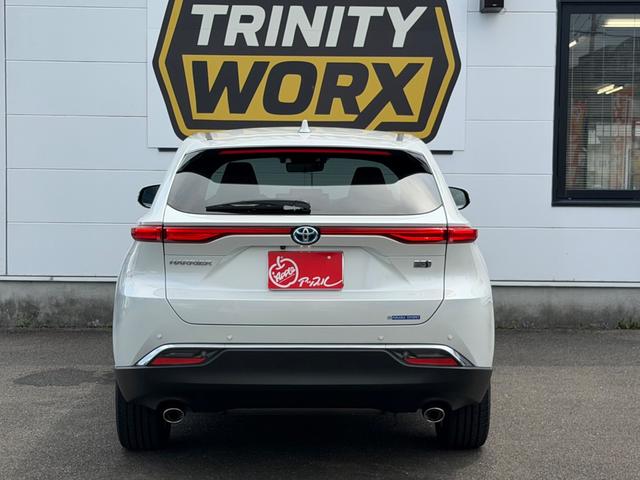 Toyota HARRIER HYBRID 2024
