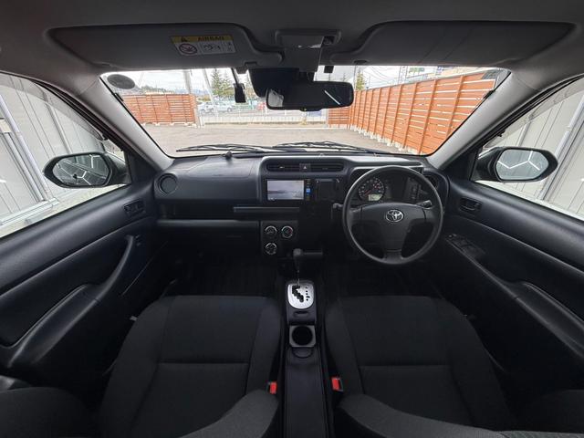 Toyota PROBOX 2025
