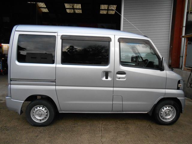 Nissan CLIPPER VAN 2010