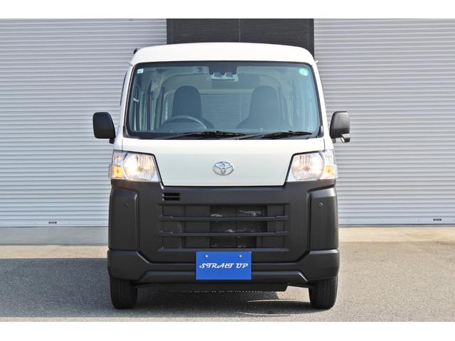 Toyota PIXIS VAN 2022