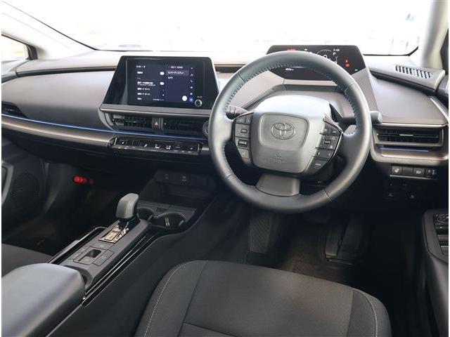 Toyota PRIUS 2023