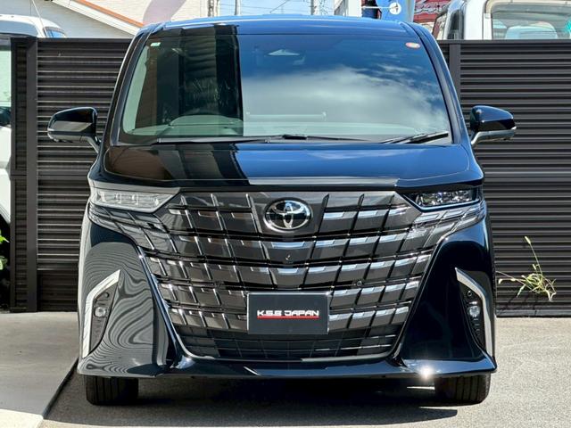 Toyota ALPHARD 2025