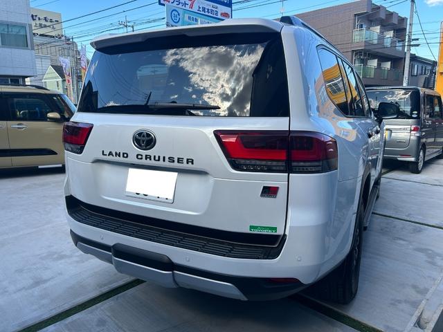 Toyota LAND CRUISER 2023