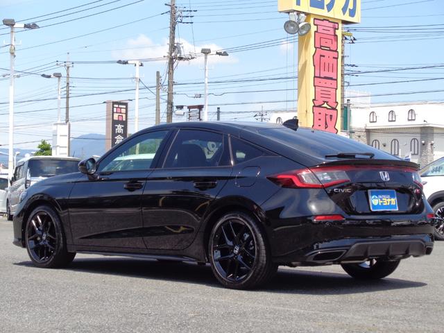 Honda CIVIC 2025