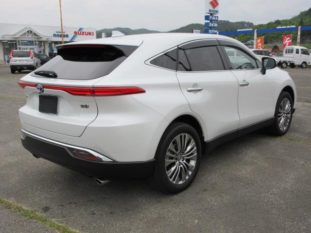 Toyota HARRIER HYBRID 2023