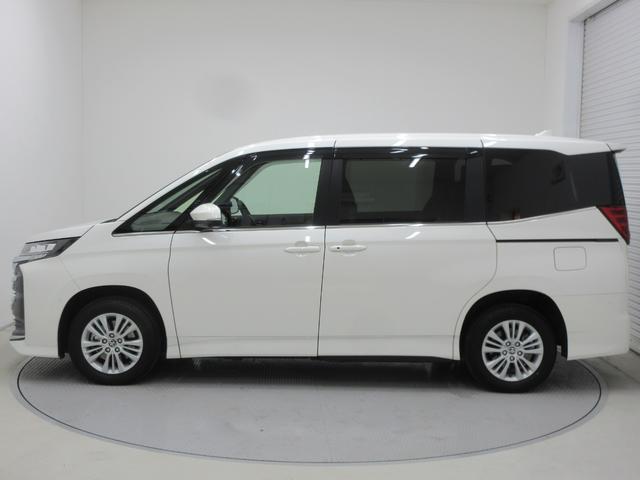 Toyota NOAH 2025