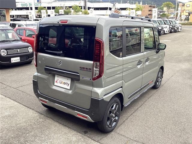 Suzuki SPACIA GEAR 2025