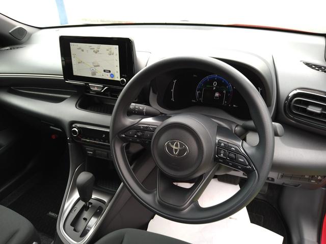Toyota YARIS 2025