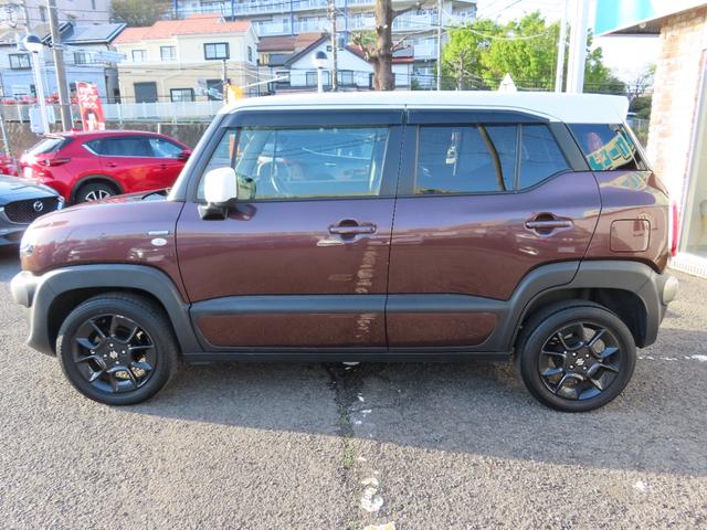 Suzuki XBEE 2022