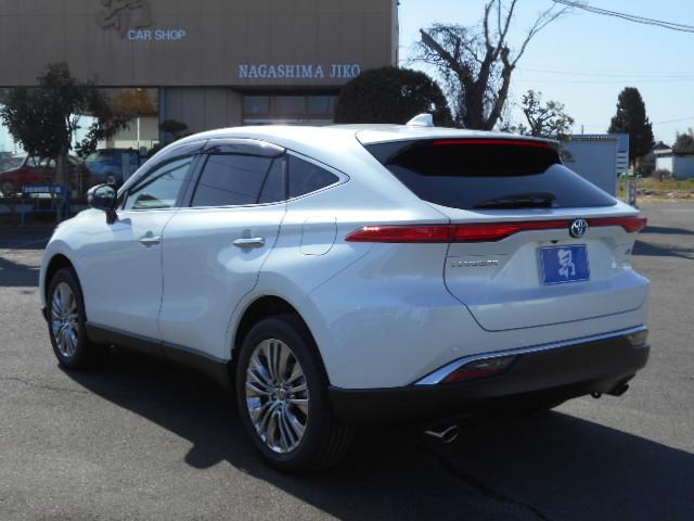 Toyota HARRIER HYBRID 2025