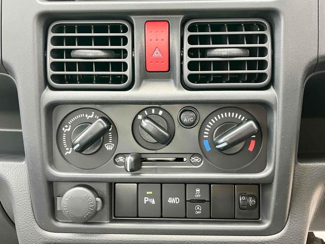 Mitsubishi MINICAB TRUCK 2025