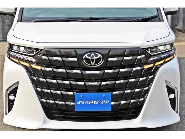 Toyota ALPHARD HYBRID 2026