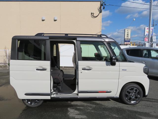 Suzuki SPACIA GEAR 2025