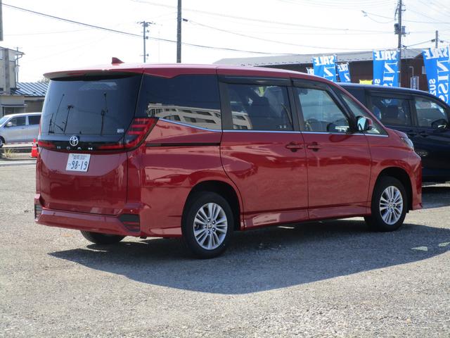 Toyota NOAH 2023