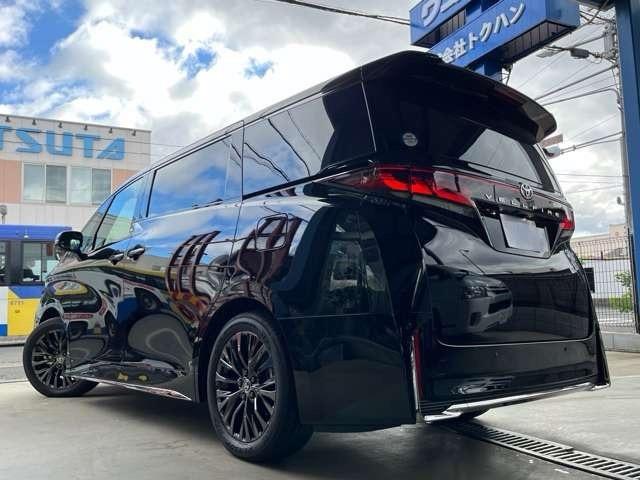 Toyota VELLFIRE 2024