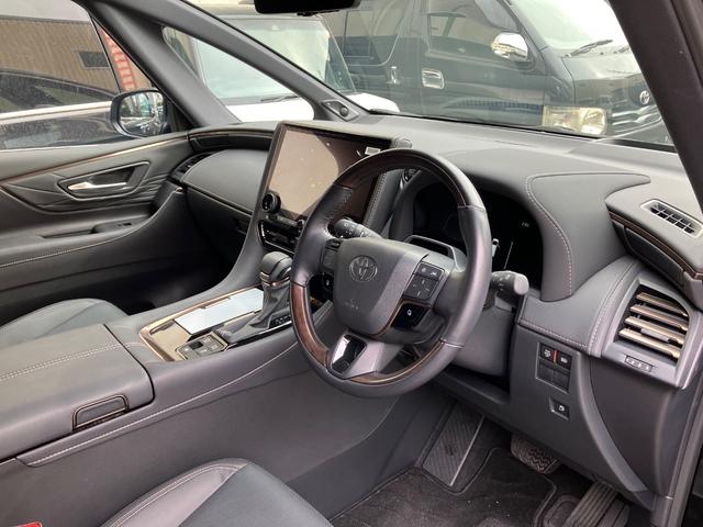 Toyota ALPHARD 2025