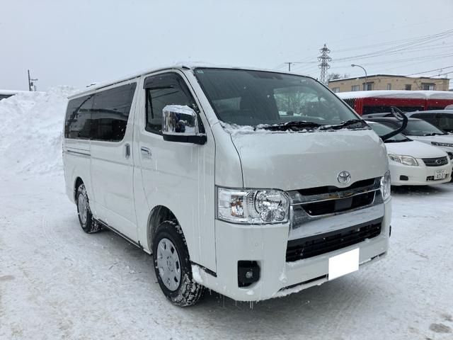 Toyota HIACE VAN 2025